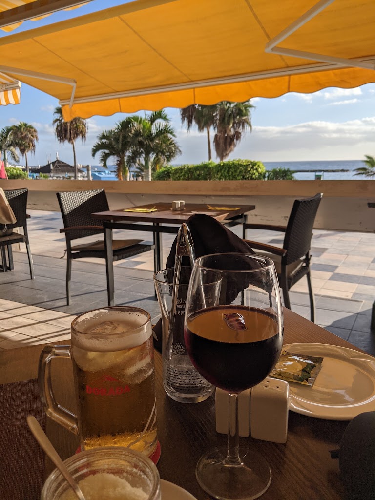 Restaurant Limoncello — Comida y bebida