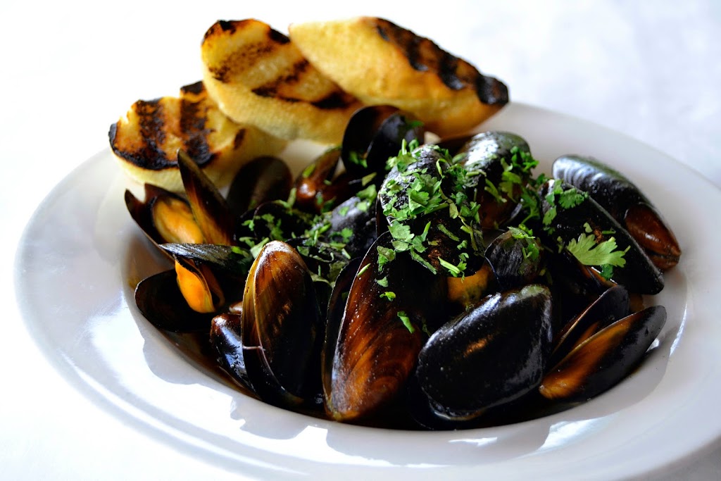  Top Deck Restaurant at Gordon Lodge