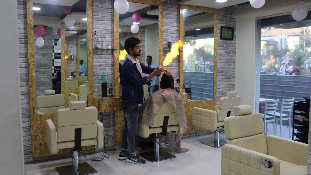 Studio 11 Unisex Salon Satara