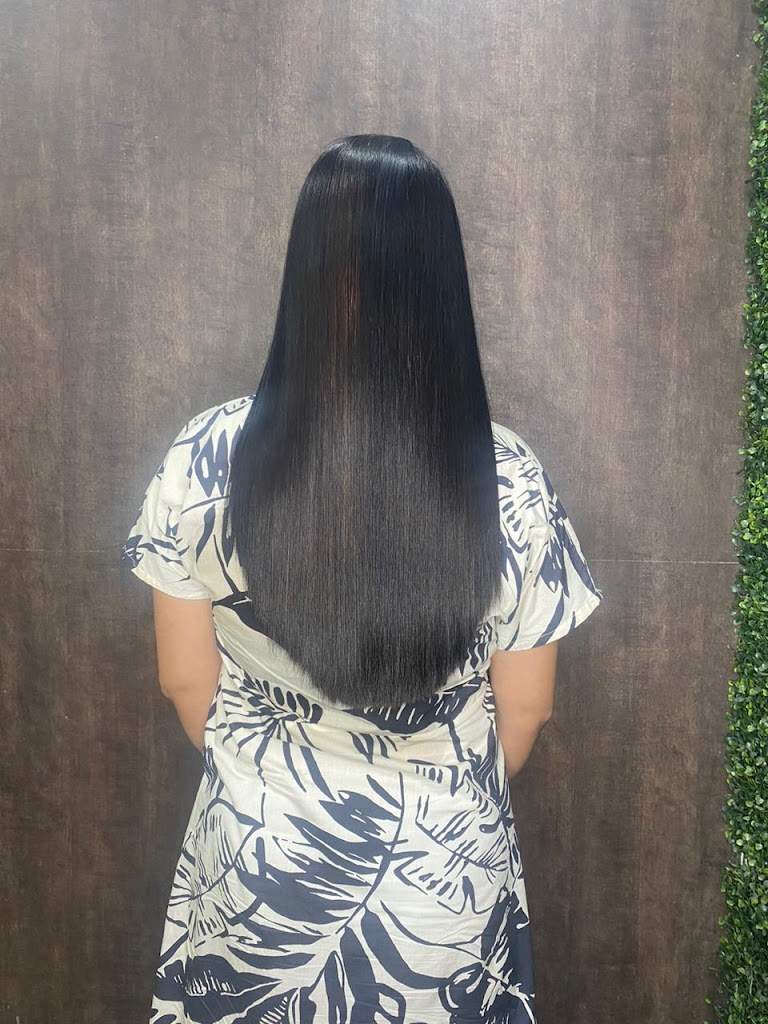 Wavelength Salon Ballygunge