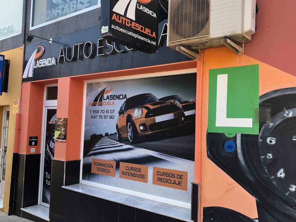 Autoescuela Plasencia — Automovil