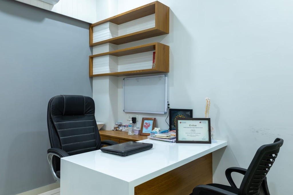 Dr. Divine Heart Clinic Dr Pavan Roy Dr Chirag Bhatia