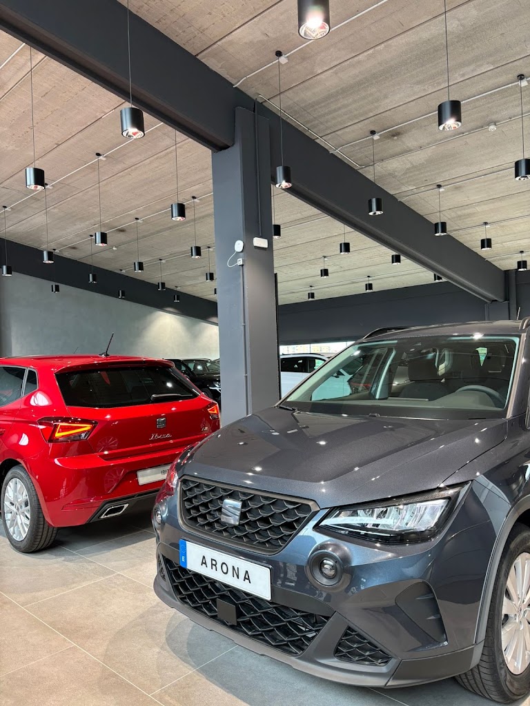 SEAT-CUPRA ABadalona — Concesionario de automoviles