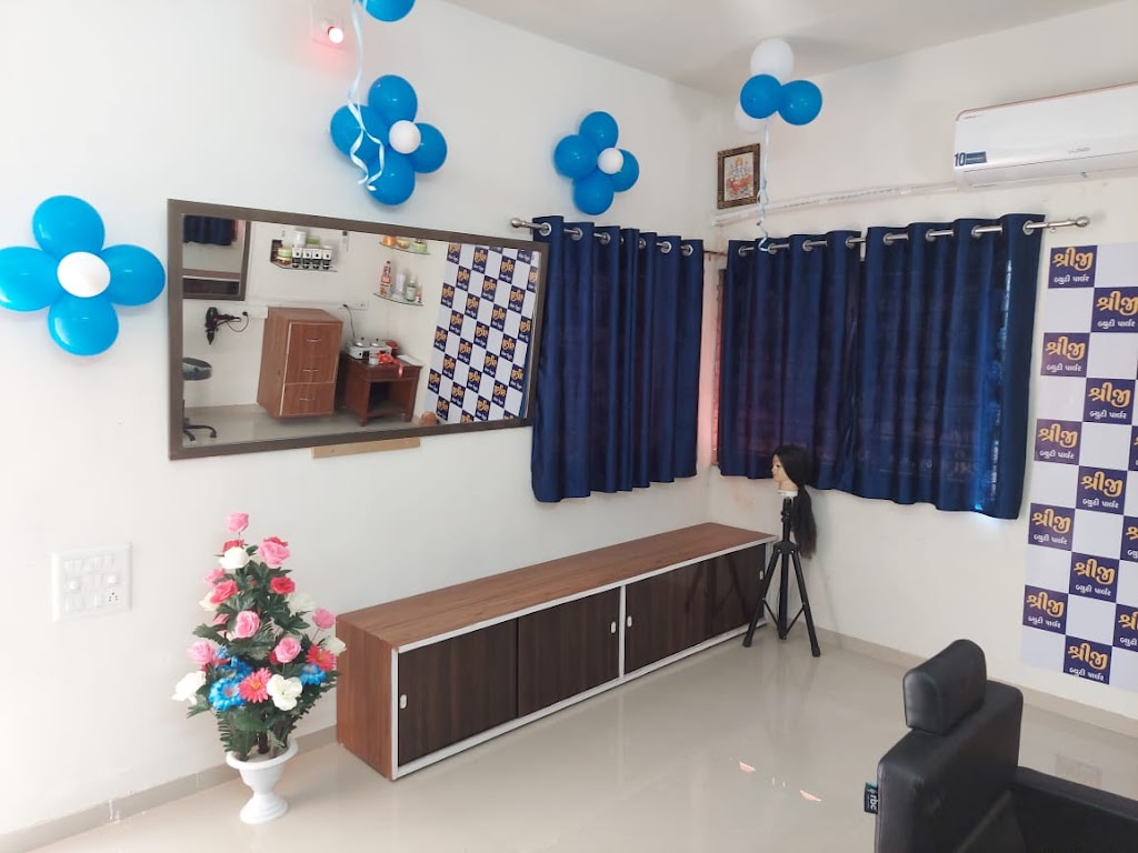 Shriji Beauty Parlour