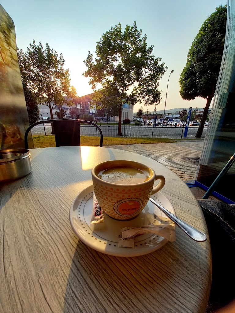 Cafe Silver — Comida y bebida