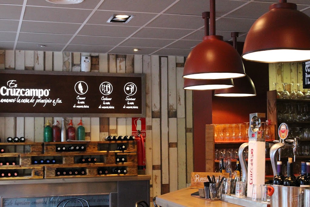 NOU XlVARRI Frankfurt-Cerveseria — Ambiente