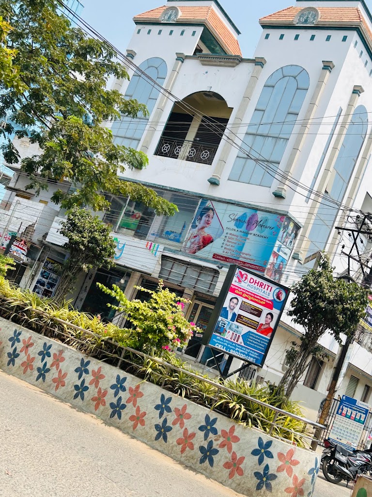 Shaanvi S Makeup Academy And Salon And Photography Studio