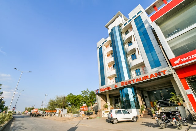Capital O 44060 Ck Hotel