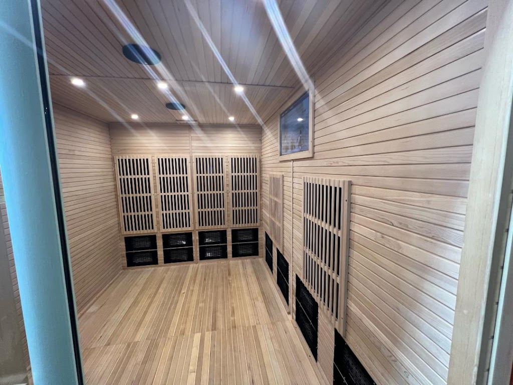  HOTWORX - Tampa, FL - Carrollwood