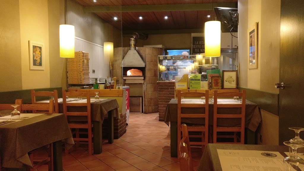 Restaurante italiano La Pentola — Ambiente