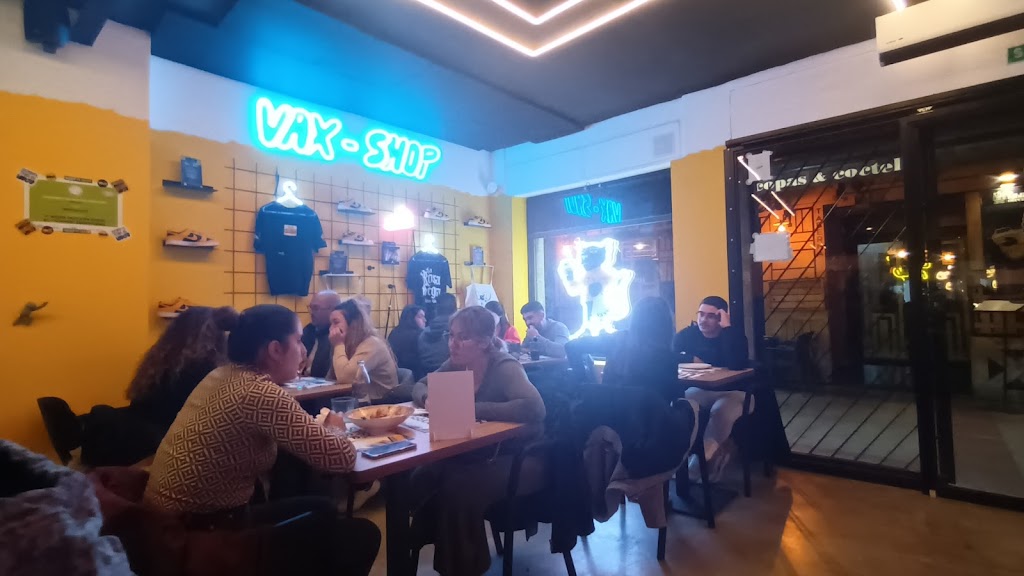 Vaxto Elche | Hamburgueseria en Elche — Ambiente