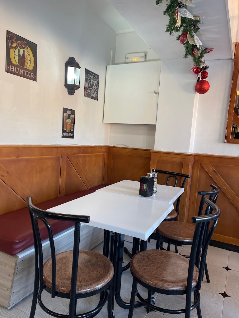 Bar-Frankfurt Entre Amics — Ambiente
