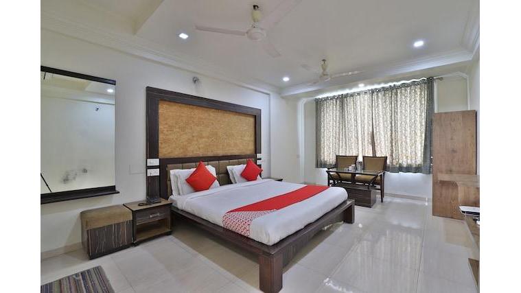 Oyo 35376 Hotel Gangotri