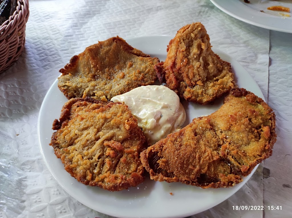 Restaurante La Grama — Comida y bebida