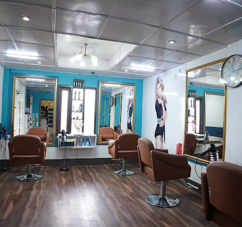 Salon Blue