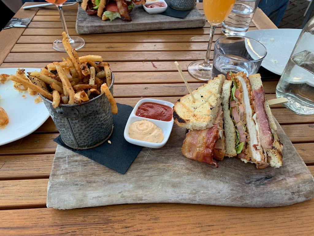 Chicken sandwich