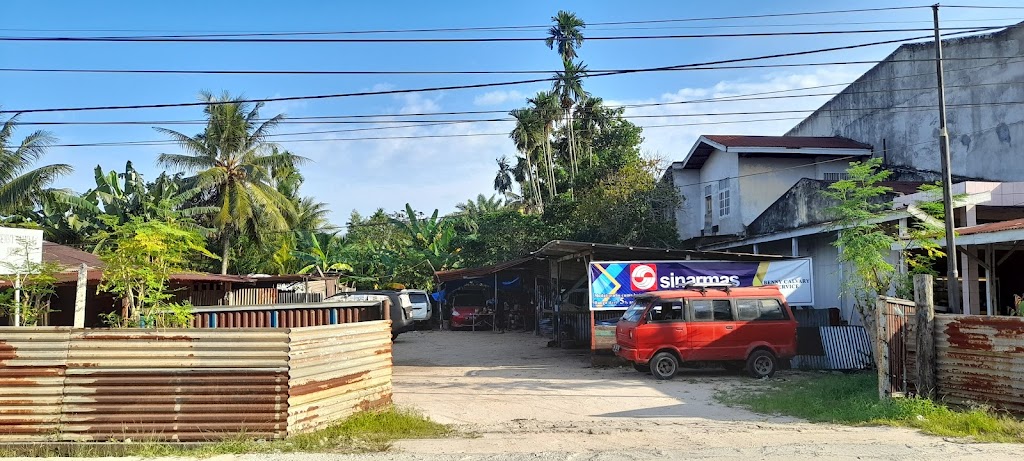 Bengkel Mobil(BENNY CALFARI)