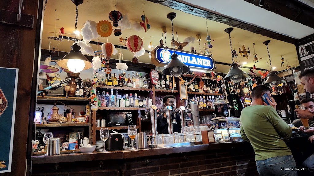 Cafe-Blues La Alquitara — Ambiente