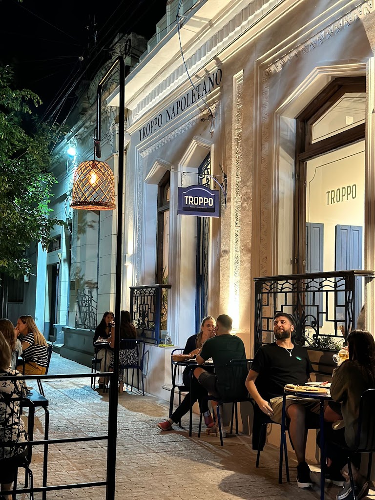 Troppo Pizzeria Napolitana