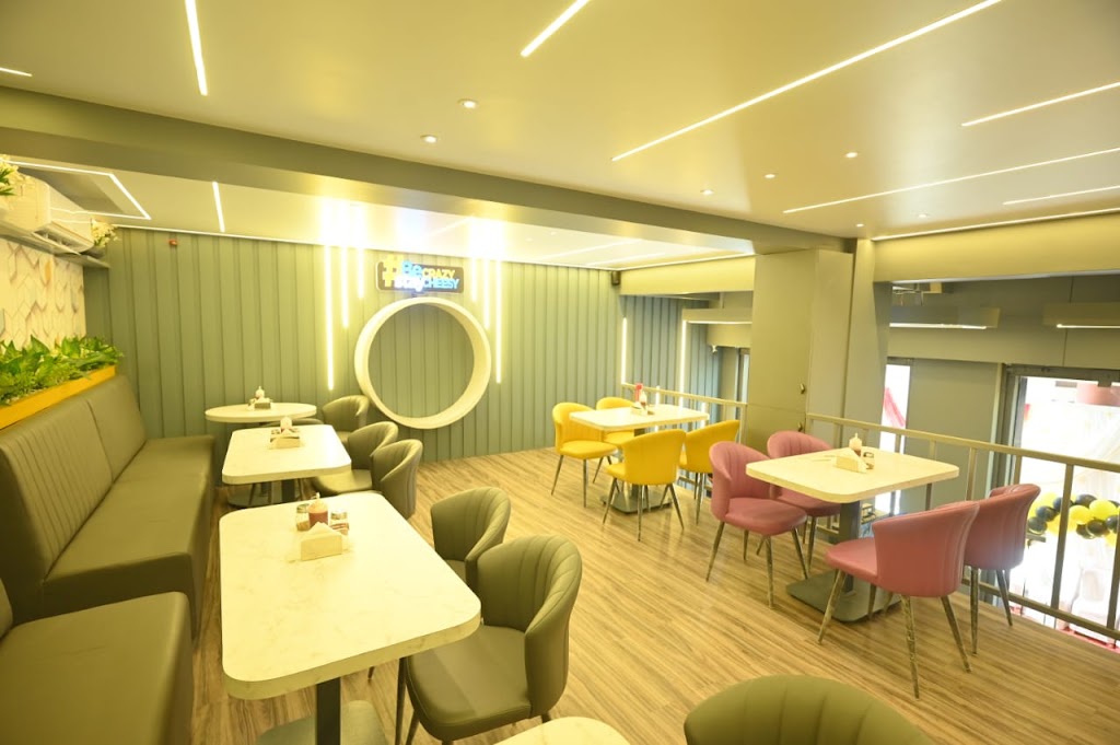 Crazy Cheesy Cafe