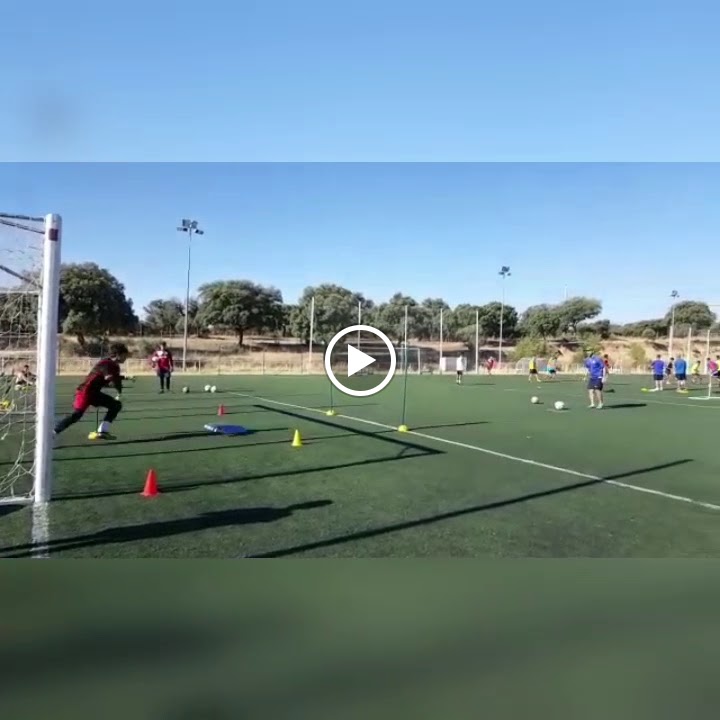 Academia de Futbolistas Dribling — Entrenamiento