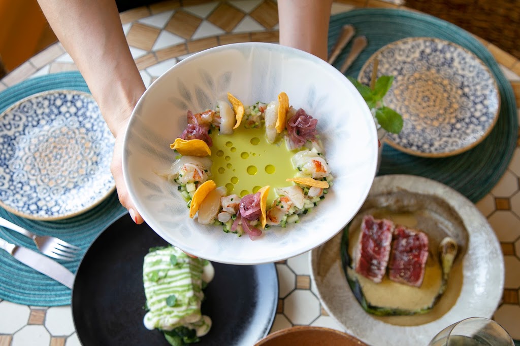 Shamarkanda Restaurante Ibiza — Comida y bebida