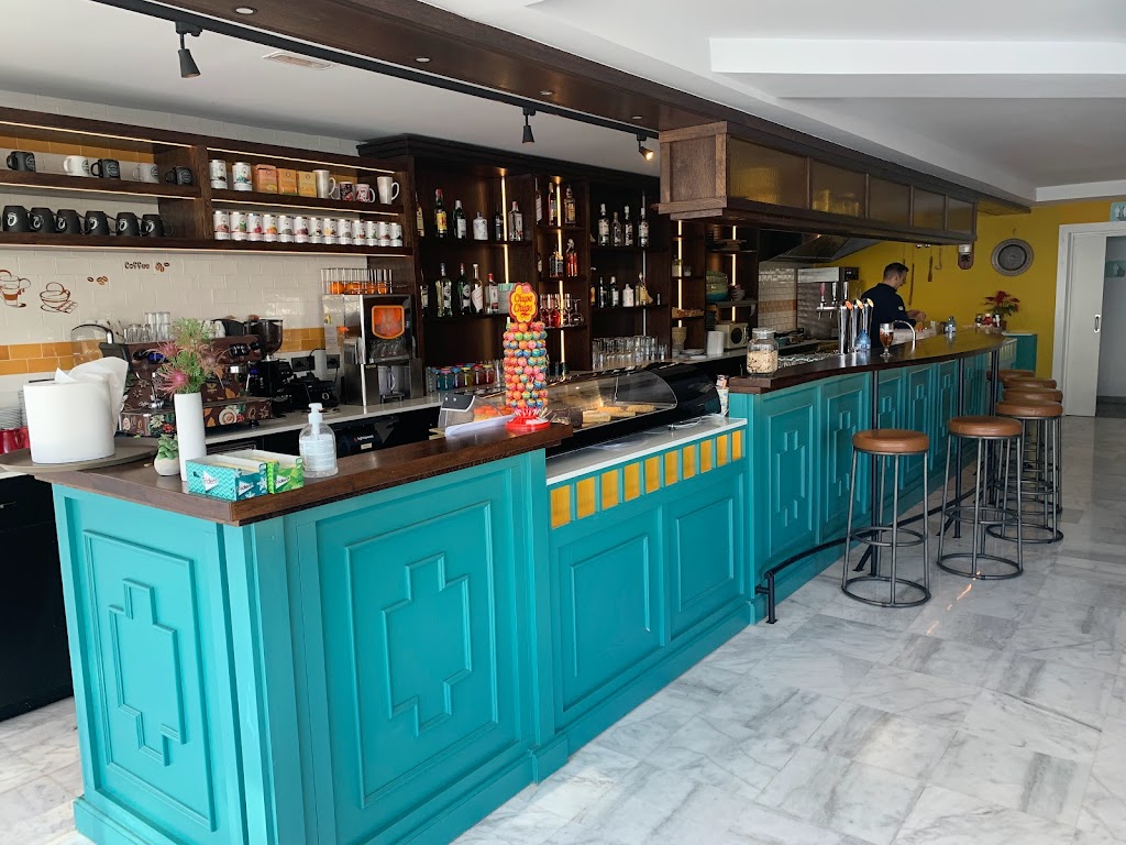 Paqui's Tapas Bar & Deli