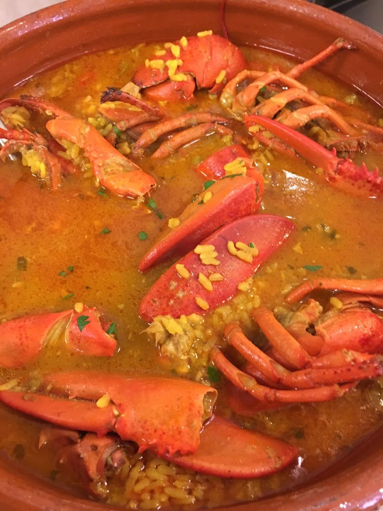 Restaurante Rodado — Comida y bebida