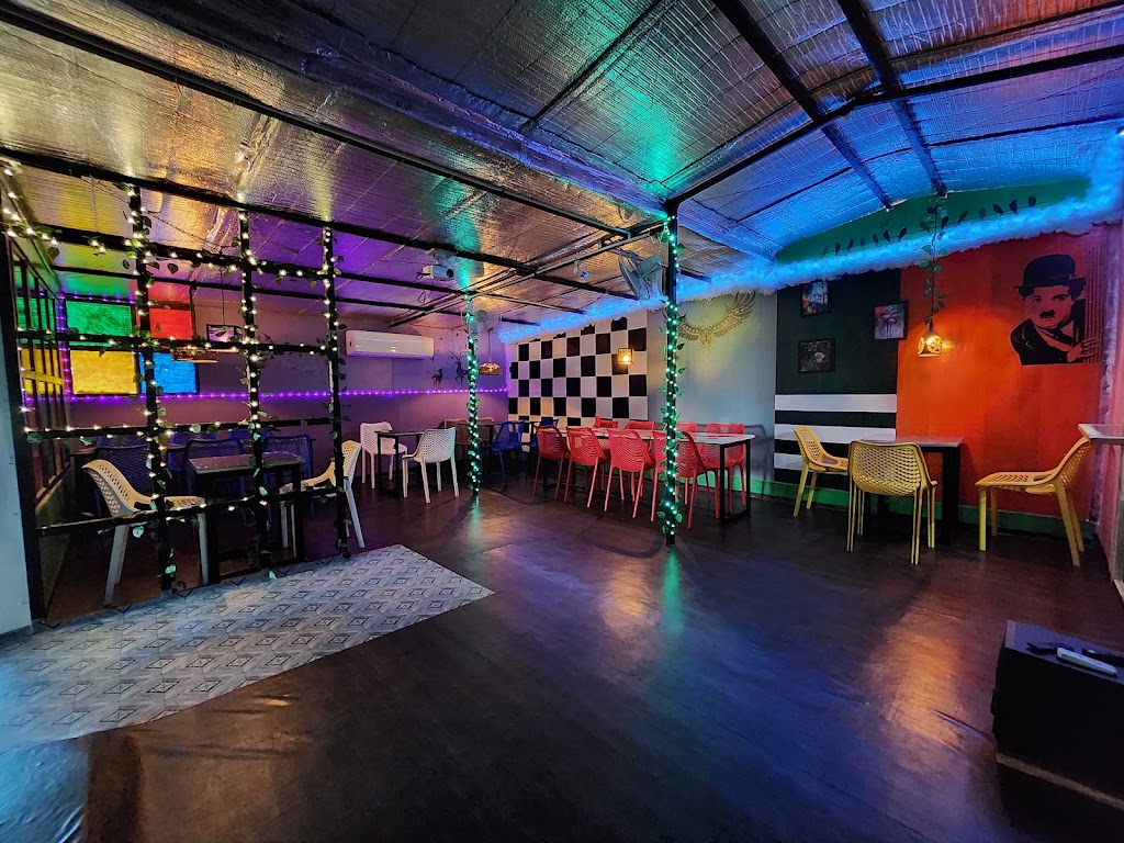 Cafe Club