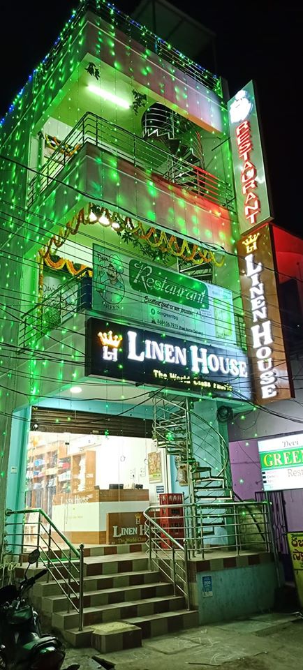 Devi Dolphin Family Restaurant
