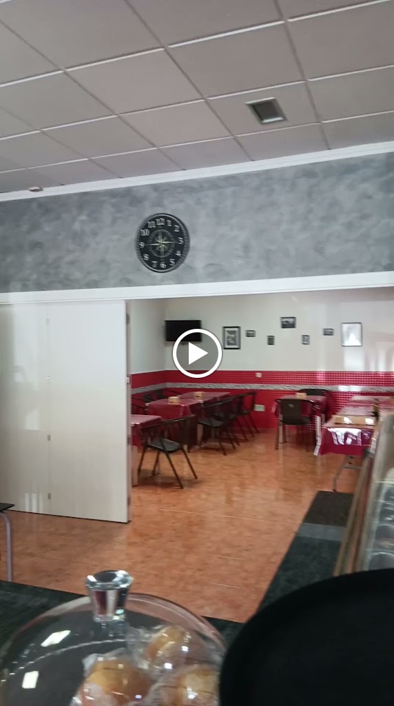 Cafe Bar La Oficina (cafe, tapas y menus) — Videos