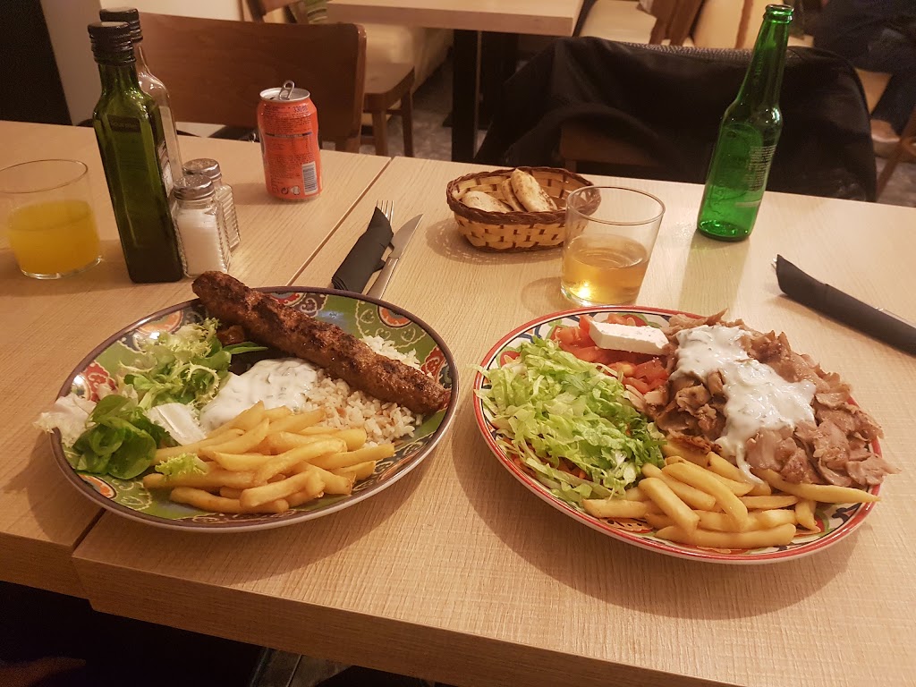 Casa Turca Restaurant — Comida y bebida