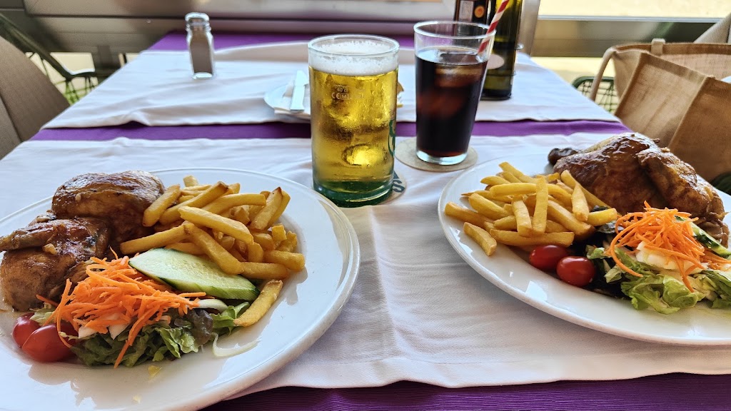 Restaurante La Ciudadela — Comida y bebida