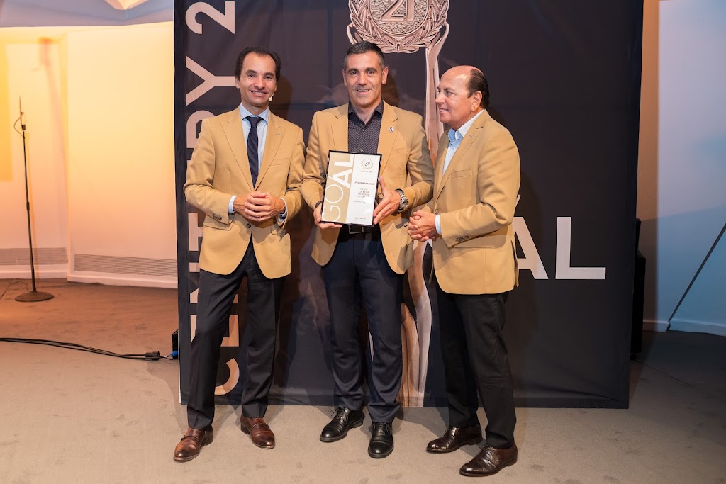 CENTURY 21 Dream House