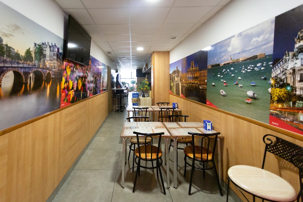 Bar Restaurante Avenida — Ambiente