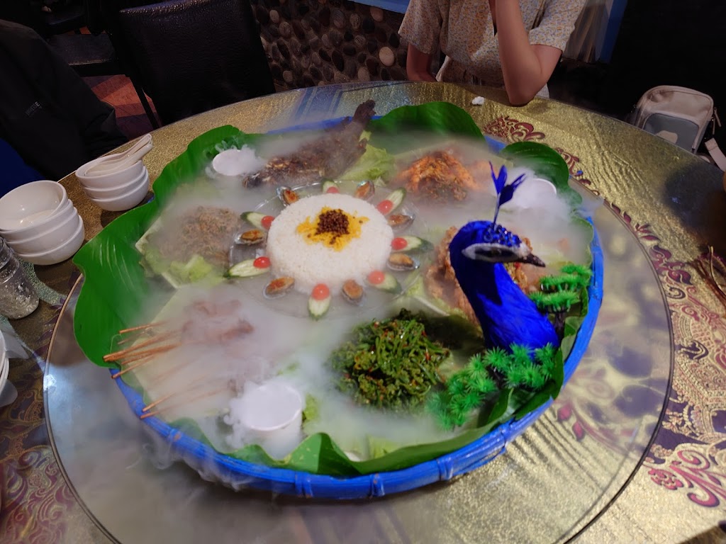 雲孔雀景觀餐廳～滇緬創意料理 的照片