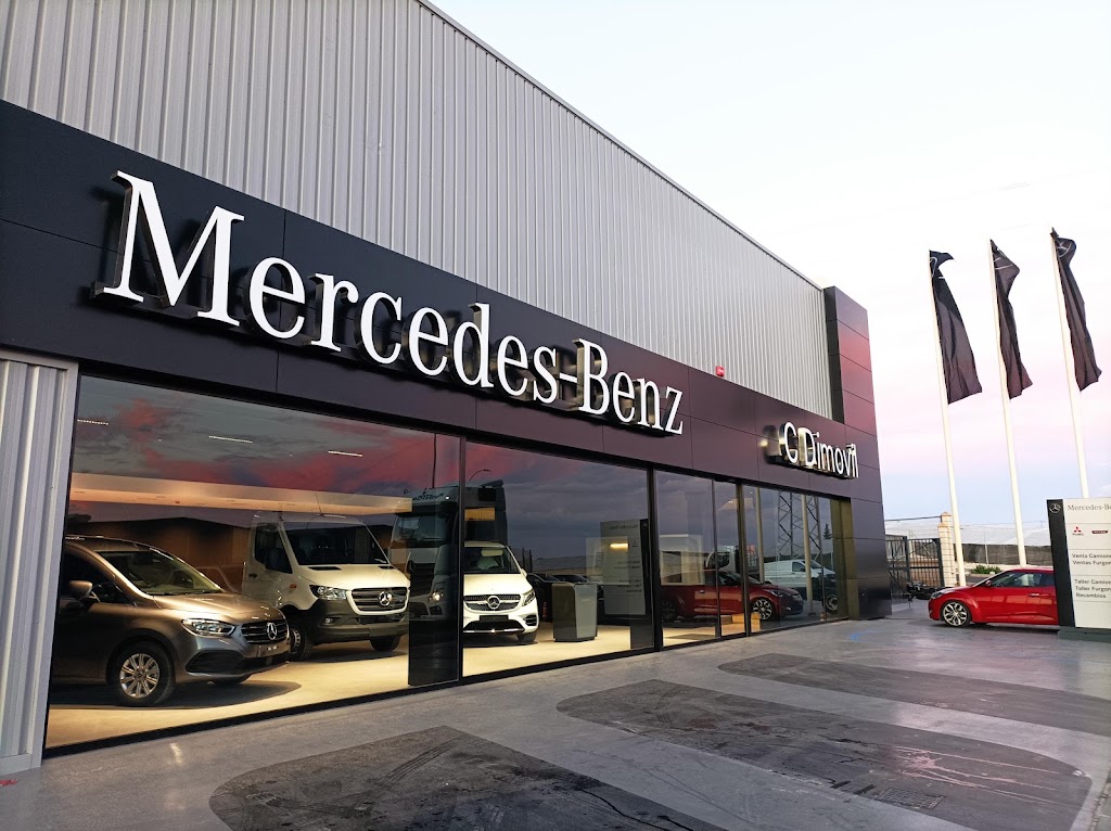 Mercedes-Benz y Fuso Comercial Dimovil - Almeria — Automovil