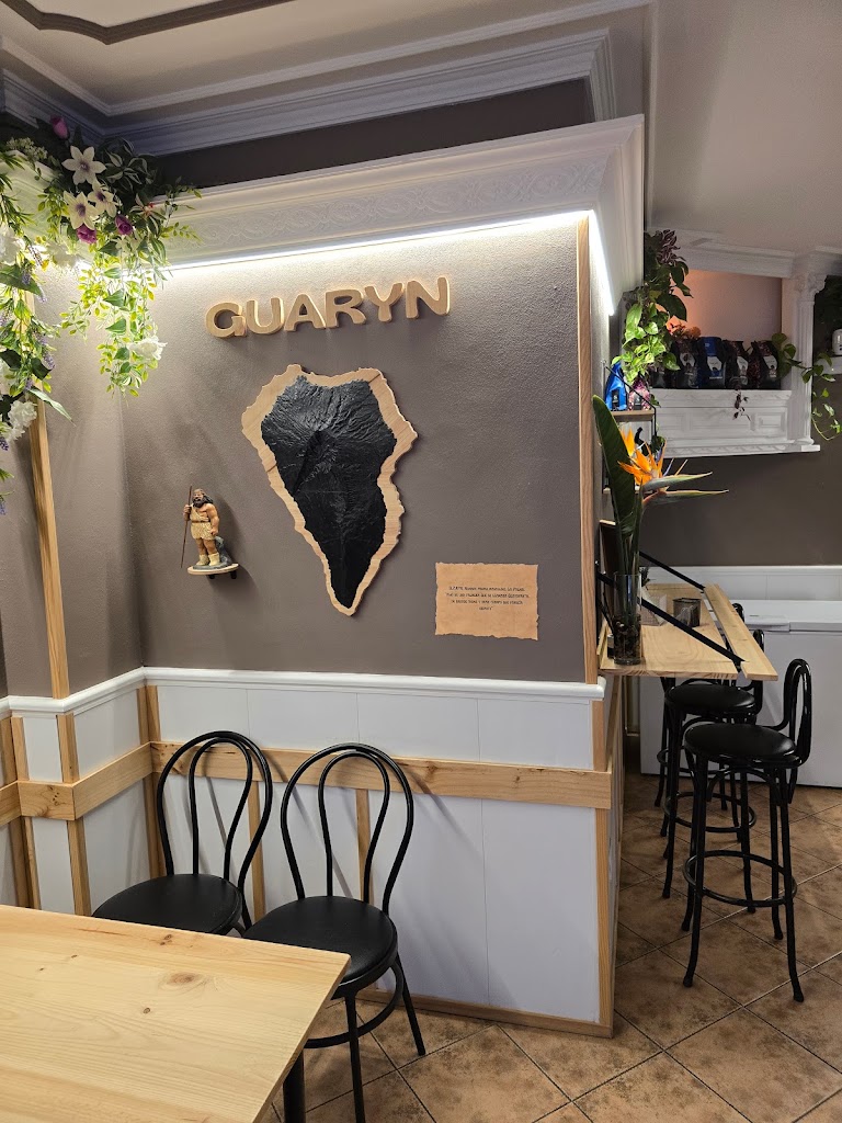 Cafeteria Guaryn — Ambiente
