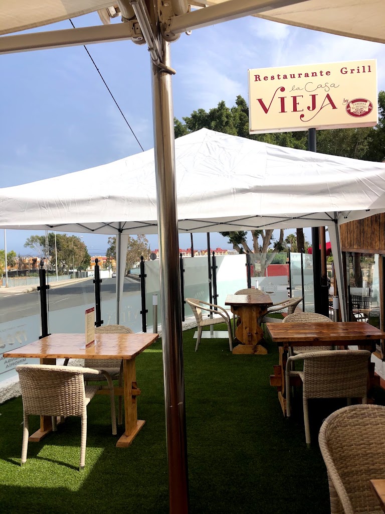 Restaurante Grill La Casa Vieja — Ambiente