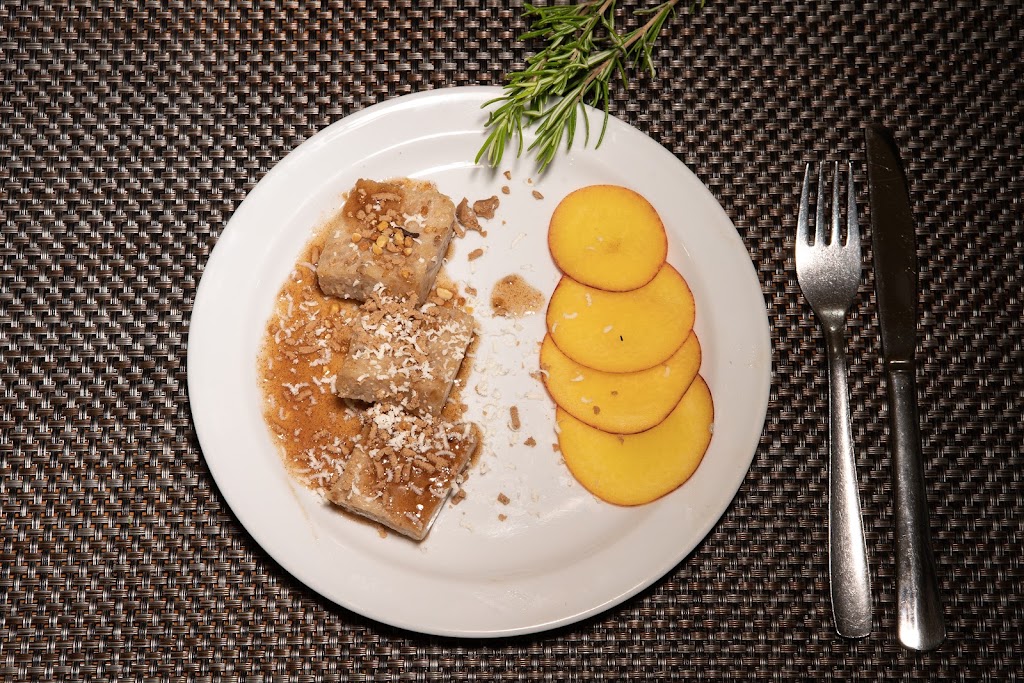 Restaurante El Piloncillo — Comida y bebida