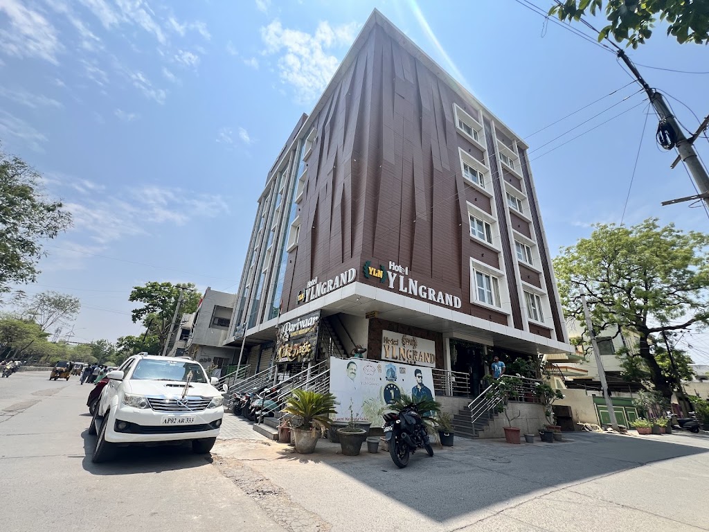 Hotel Yln Grand