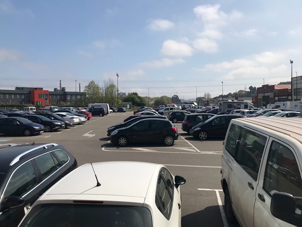 Aparcamiento Avenida Gijon — Estacionamiento