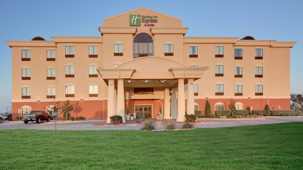 Holiday Inn Express & Suites Altus, an IHG Hotel - Hotel in Altus , United States of America