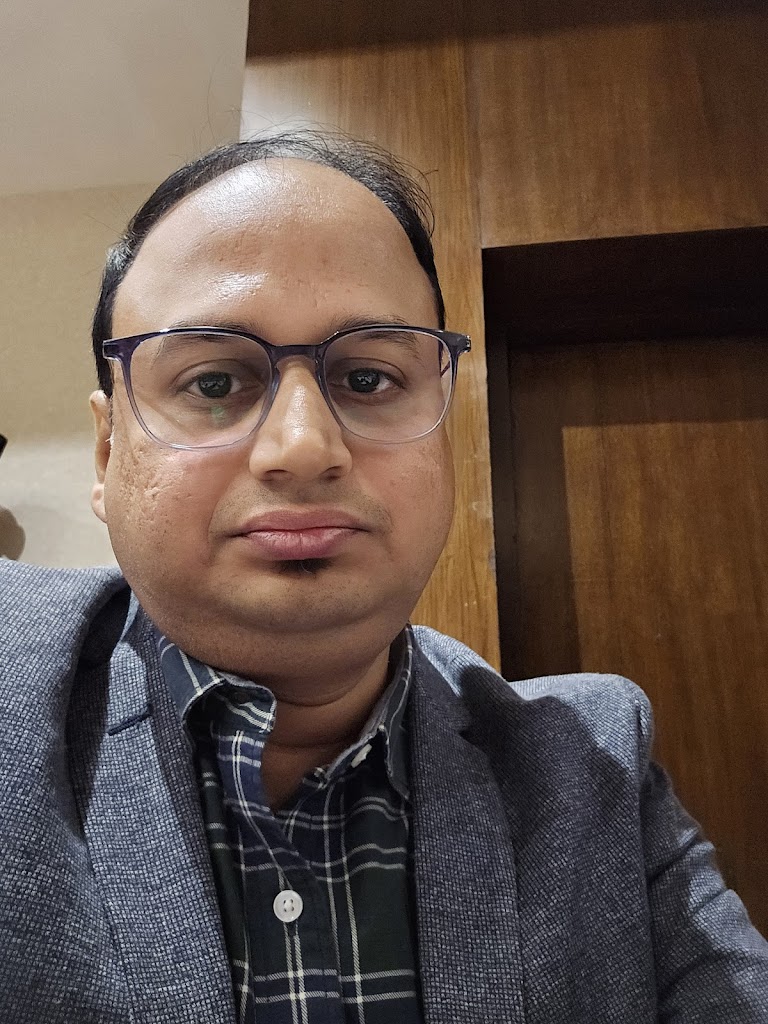Dr. Dr Anirban Sen
