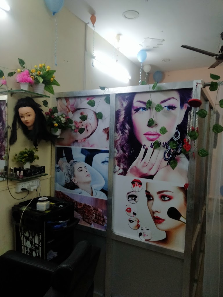 Shinys Beauty Spa Saloon Only For Ladies And Make Up Artist