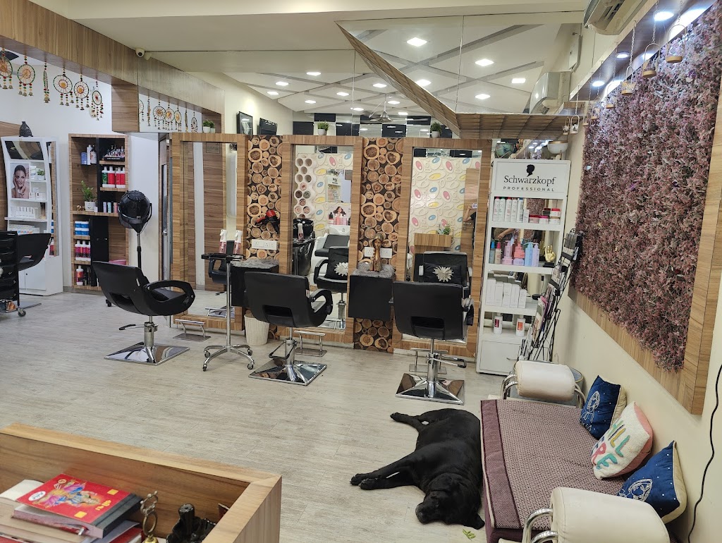 Umang Beauty Care And Classes