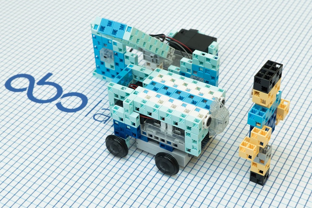 Obo - We Teach Robotics