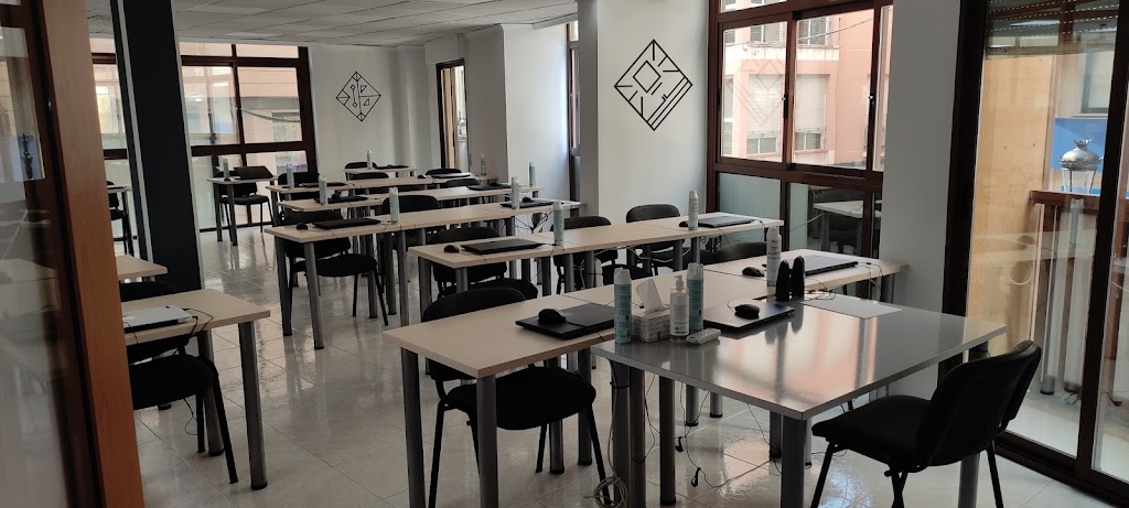 Area Formacion&Consultores Castellon — Del propietario