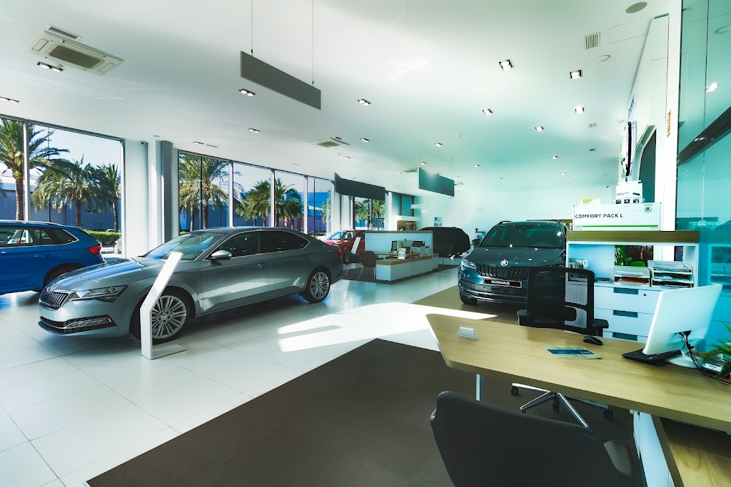 Jorro Import - Concesionario Oficial Skoda en Gandia — Interior