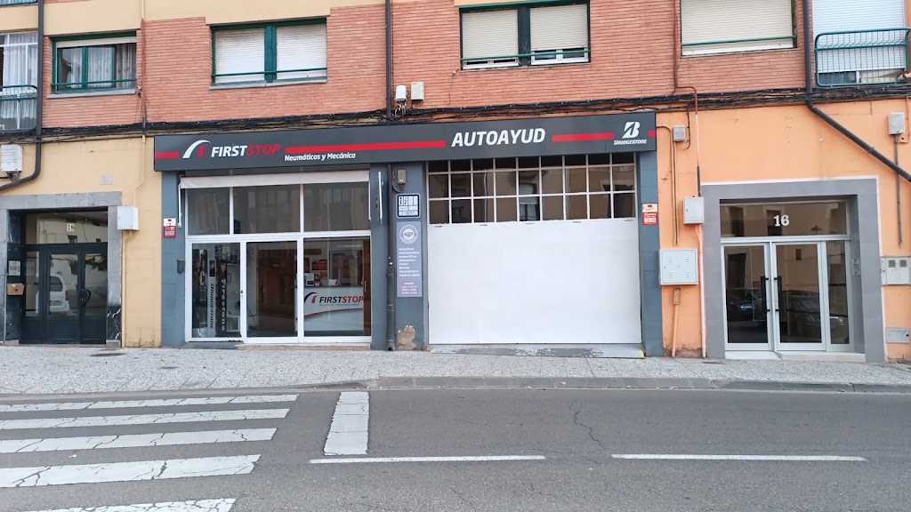 AUTOAYUD — Exterior